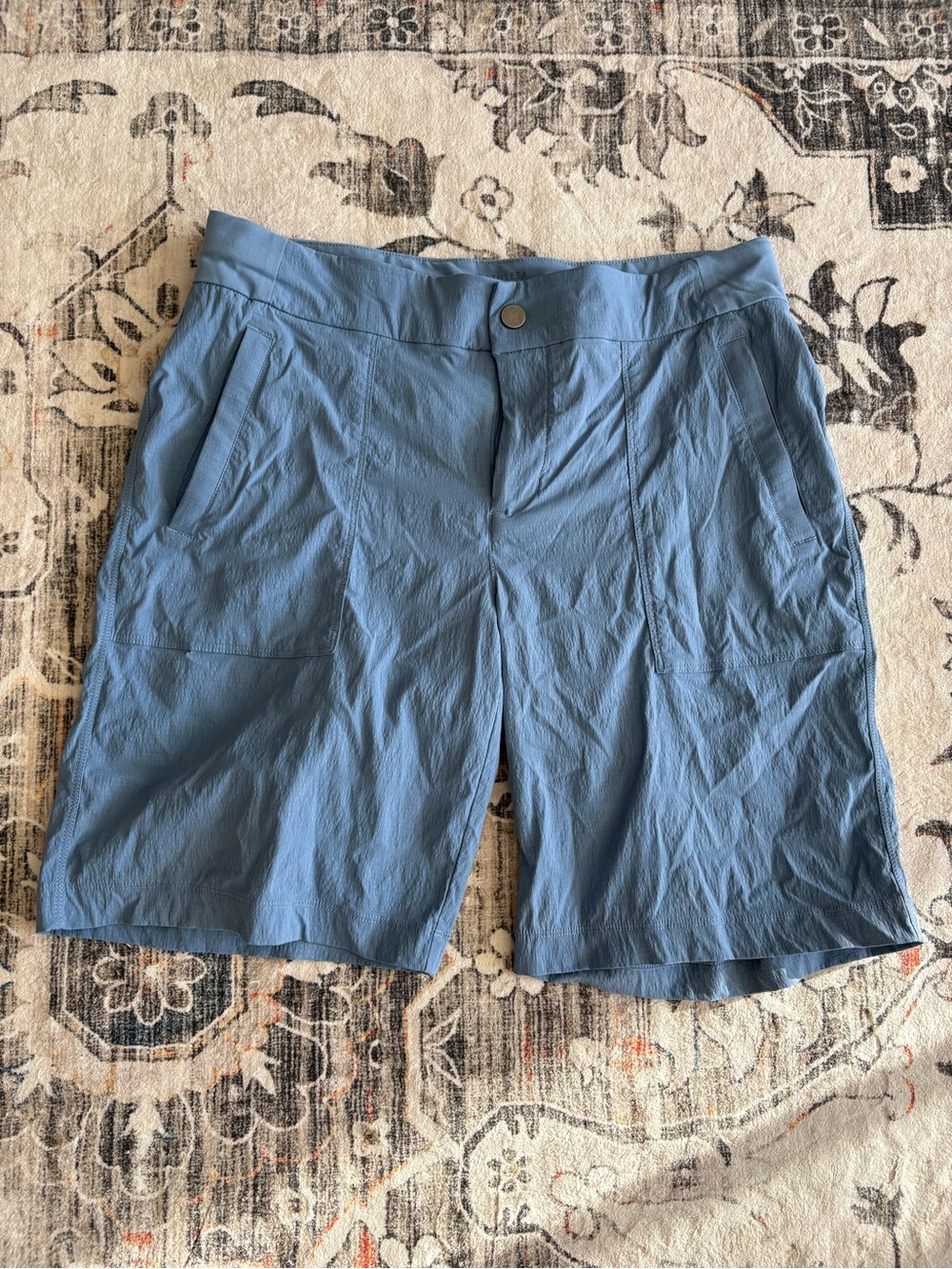 Athleta Light Blue Trekkie Bermuda 2.0 Short size 10